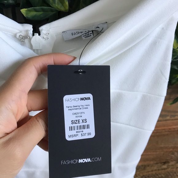 FASHION NOVA White Off-Shoulder Dress - NWT -XS - Picture 7 of 8